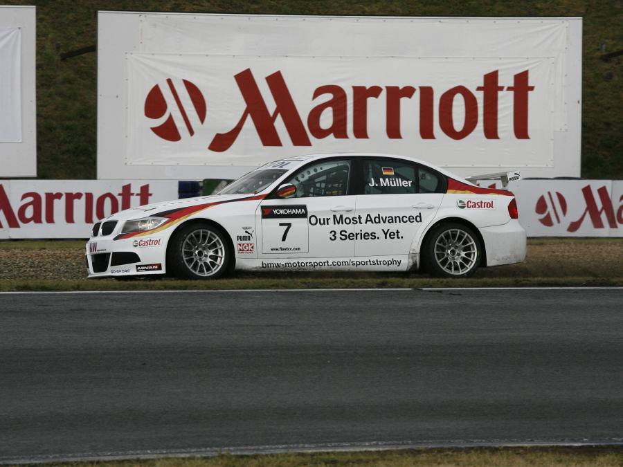 BMW 320si WTCC 2009 года  (фото 12 из 16)